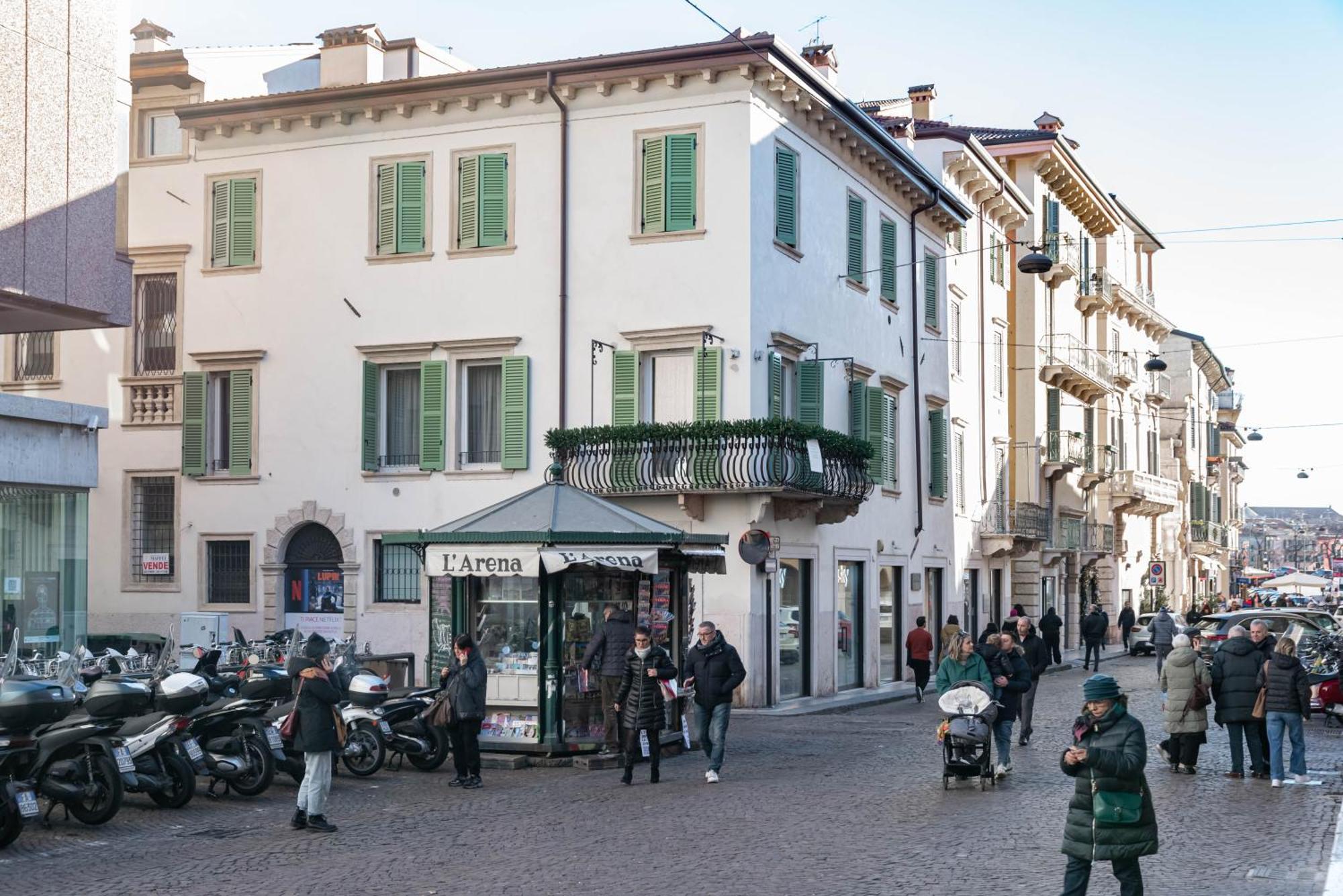 We Home - Romeo&Giulietta Luxury Retreat Verona Bagian luar foto